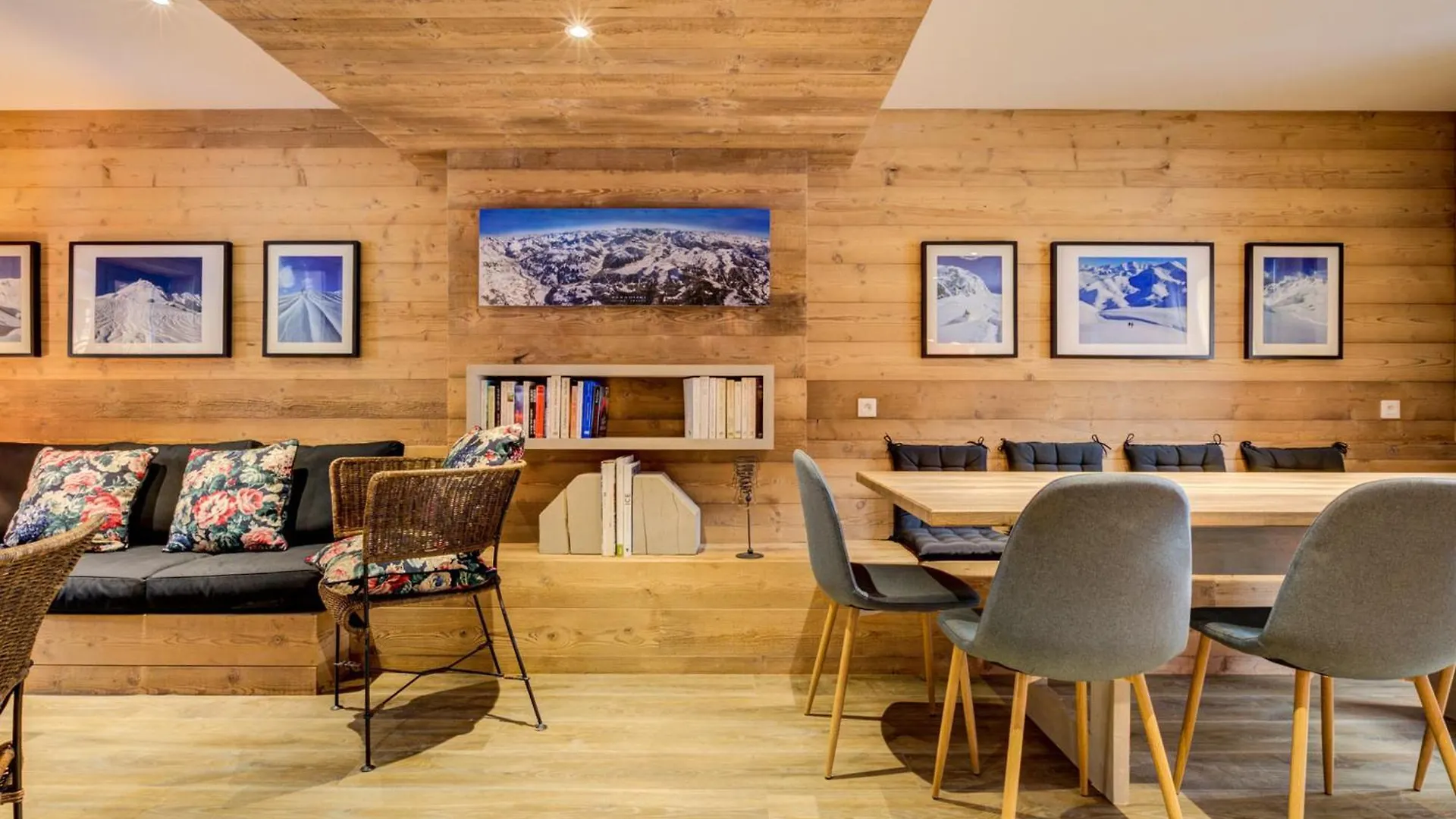 Chalet Confortable Au Centre - 10 Pers, Animaux Admis, Wifi Gratuit - Fr-1-181-2795 La Plagne-Tarentaise 0*,  France
